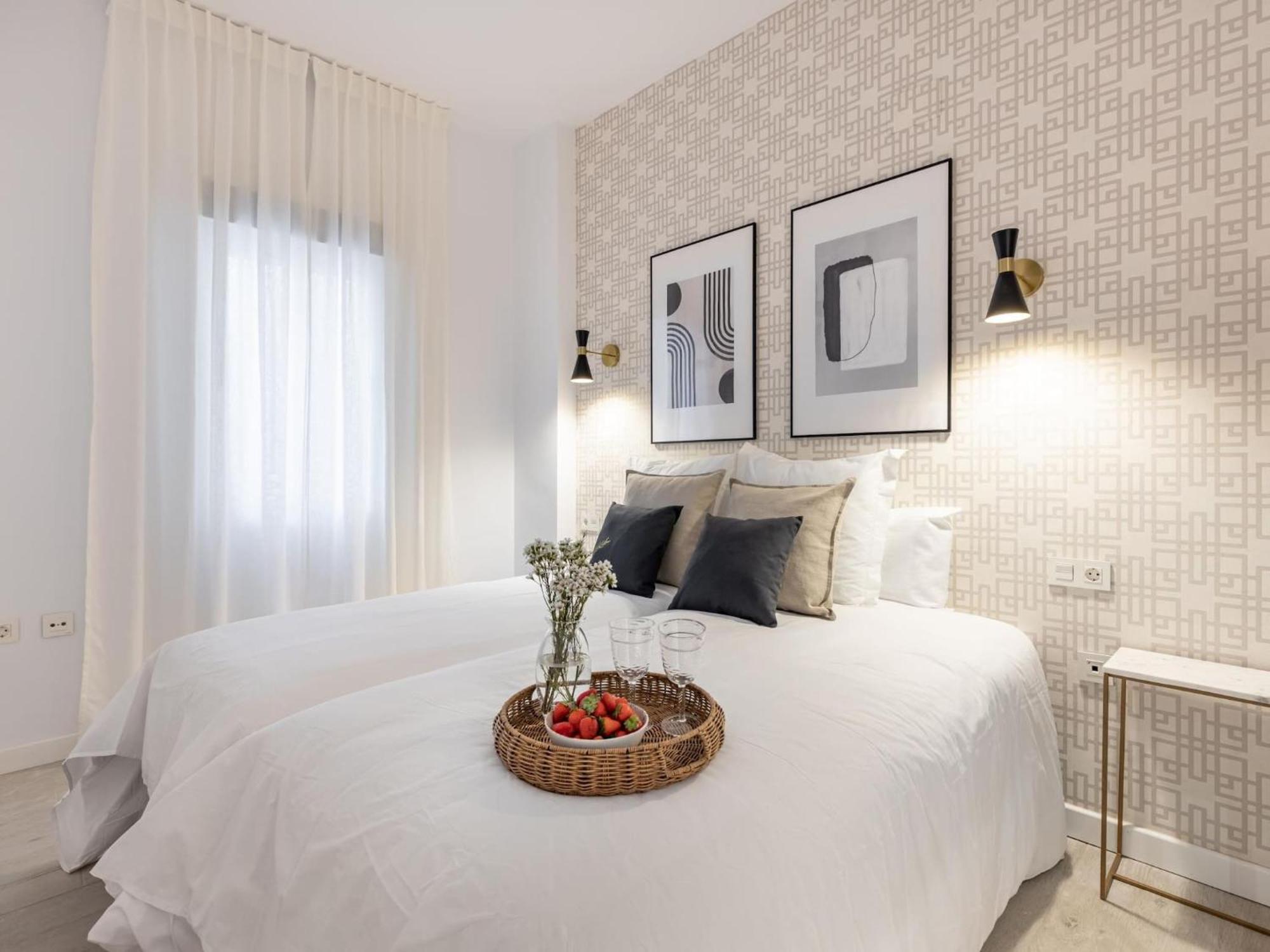 Central Stylish And Elegant 1 & 2 Bedroom Apartments III Granada Exteriér fotografie